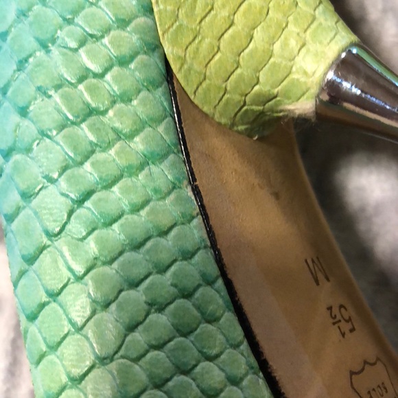 Bebe women shoes size 5.5 M - Picture 3 of 5